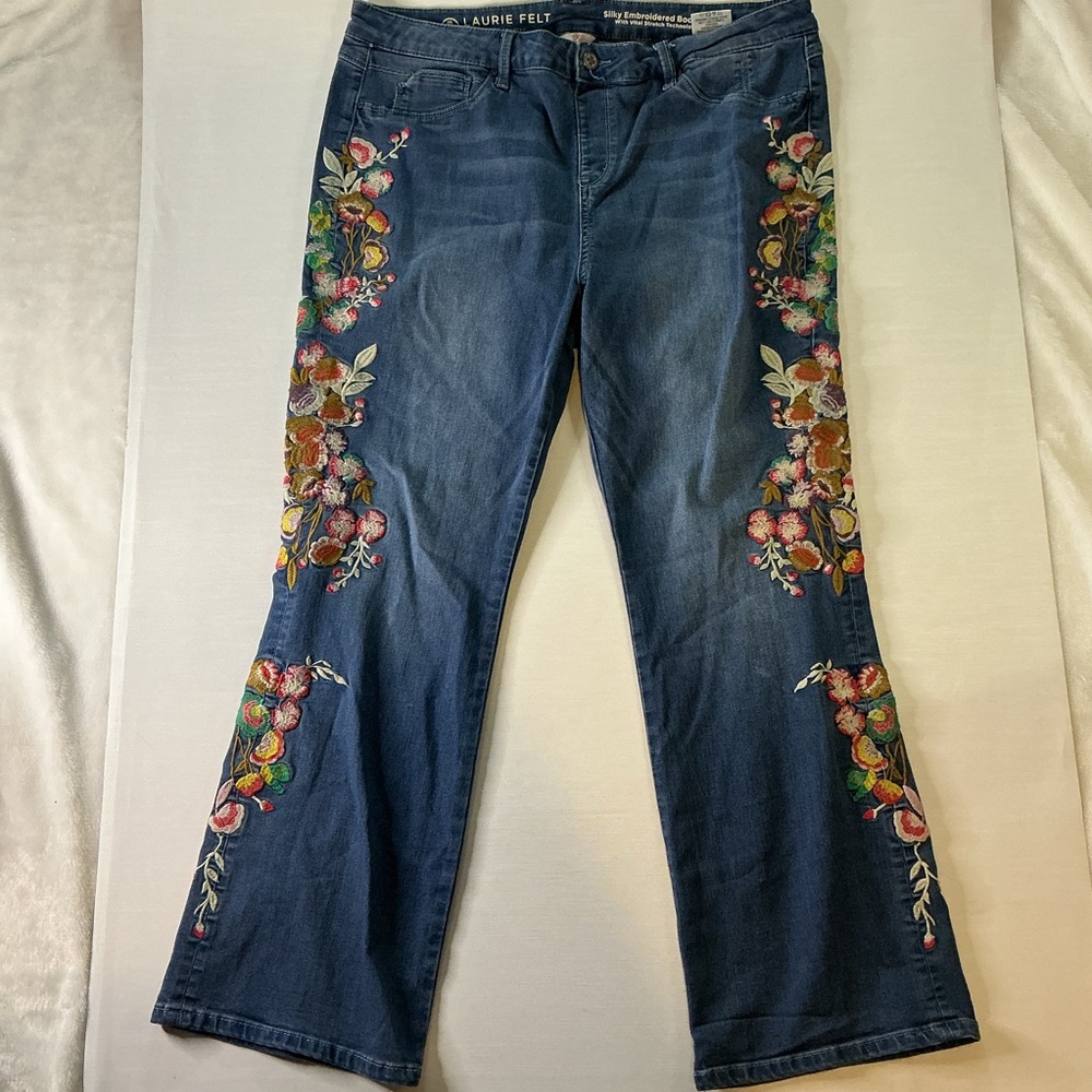 Laurie Felt Women's Dark Blue Embroidered Flare Jeans